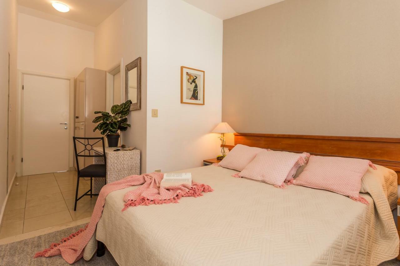 Holiday Home Lola, Sea On A Palm! Heated Pool Trogir Extérieur photo