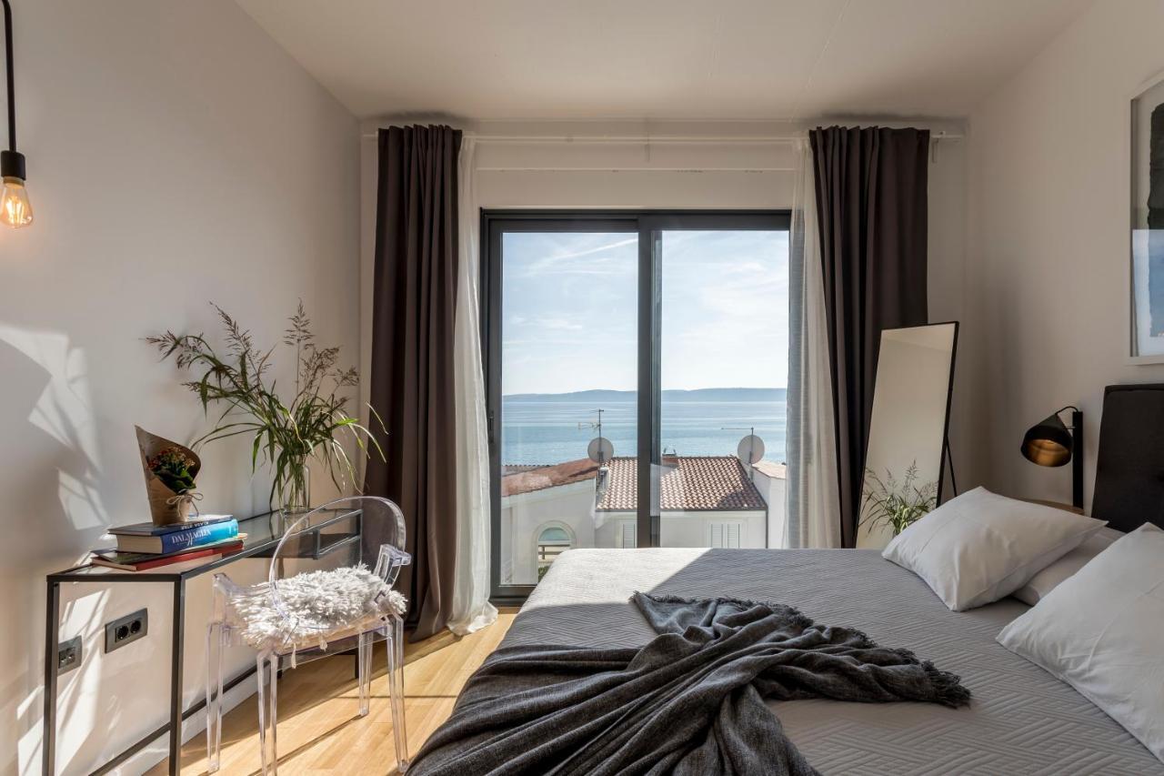 Holiday Home Lola, Sea On A Palm! Heated Pool Trogir Extérieur photo