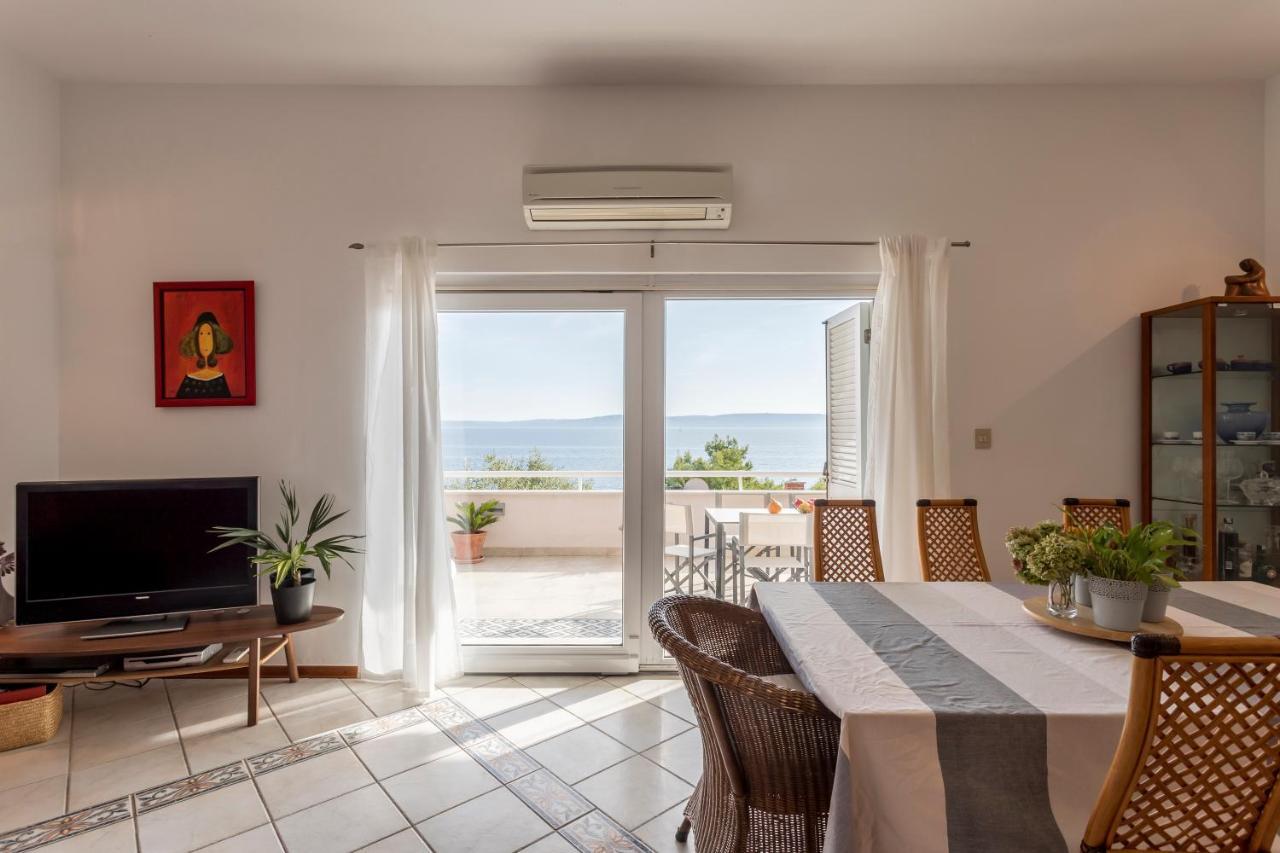 Holiday Home Lola, Sea On A Palm! Heated Pool Trogir Extérieur photo